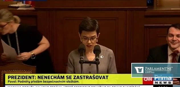 Opozice zuří, Macinka z ní má srandu. Nový vývoj