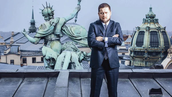 Z odtajněných protokolů: Když guvernér Michl pranýřuje nízké sazby před covidem, je to vlastně i sebekritika