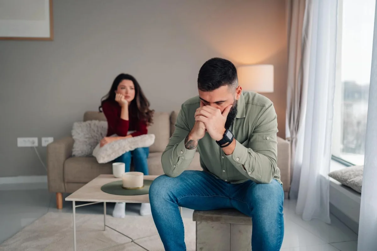 Adiktoložka Plocová varuje: „Závislost na partnerovi a vztahu funguje úplně stejně jako ta na drogách“