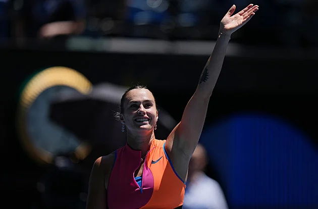Sabalenková je znovu v semifinále Australian Open, porazila Jovicovou
