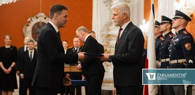 Expremiér o Pavlově udání Macinky: Dnes to zasmrdí, přes noc vyvětrají