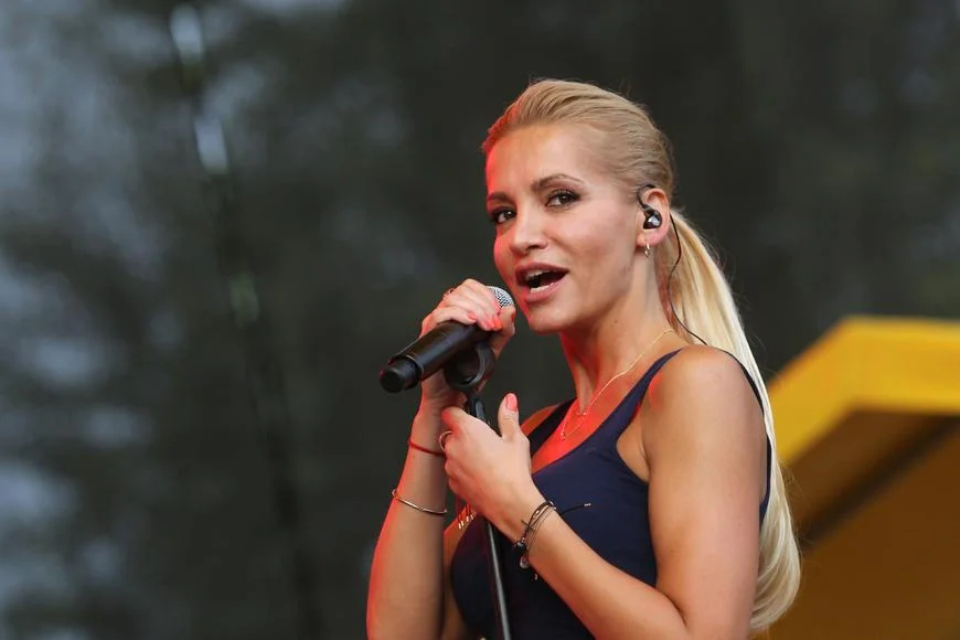 Dara Rolins šokovala fotkou maminky: Oslavila 82. narozeniny, a vypadá na šedesát