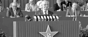 Unikátní nález dokládá nadvládu Moskvy. Husák Rusům odkýval i jaderné zbraně