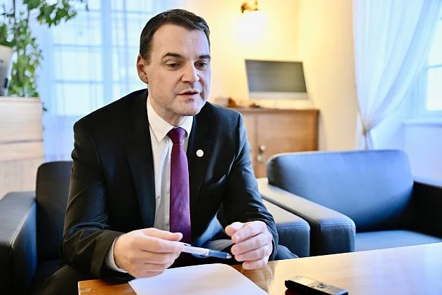 Spálím mosty, důsledky budou brutální. Co přesně napsal Macinka prezidentovi