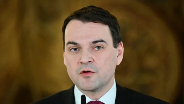 Copak Macinka, opozice je horší! Tři úsměvné metody, kterými se ministři za ANO pokoušejí žehlit průšvih šéfa Motoristů