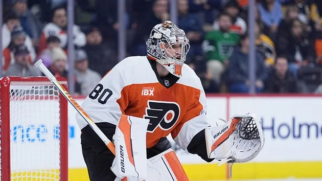 Vladař už není na marodce Flyers. Dva týdny před olympiádou může chytat