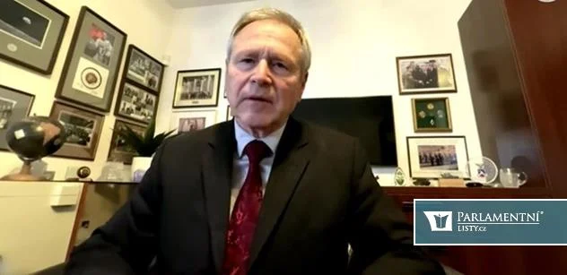 Evropská armáda? To vždy ztroskotá. Generál Šedivý se s myšlenkou nepáral