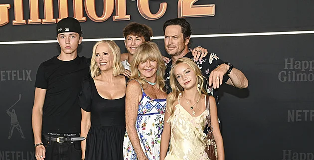 Kurt mě stále sexuálně přitahuje, i proto nám to vydrželo 42 let, říká Hawnová