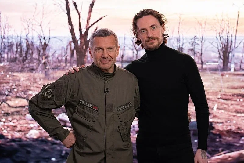 Herec, moderátoři nebo baletní umělec. Na koho dopadly další protiruské sankce?