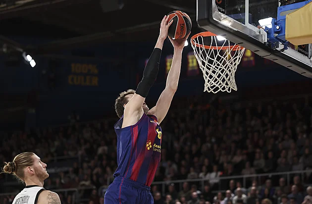 Basketbalisté Barcelony v Eurolize padli s Olympiakosem. Veselý dal 12 bodů