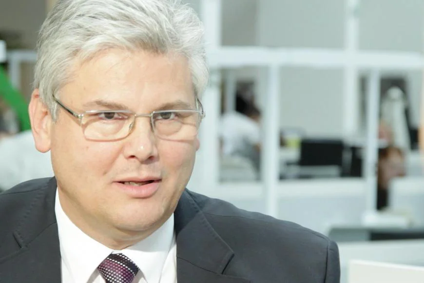 Stíhaný exředitel Motola Ludvík dostal v nemocnici výpověď, obrátí se na advokáty