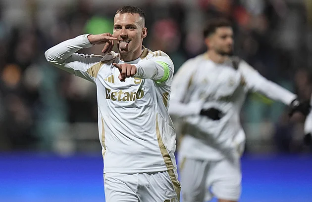 Haraslín chválil přístup týmu: Penalta? Byl jsem si jistý, že jsem míč stihl na hřišti