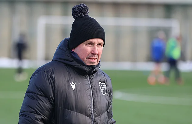 V kabině je zdravá atmosféra, sestava se vykrystalizovala, těší Galáska