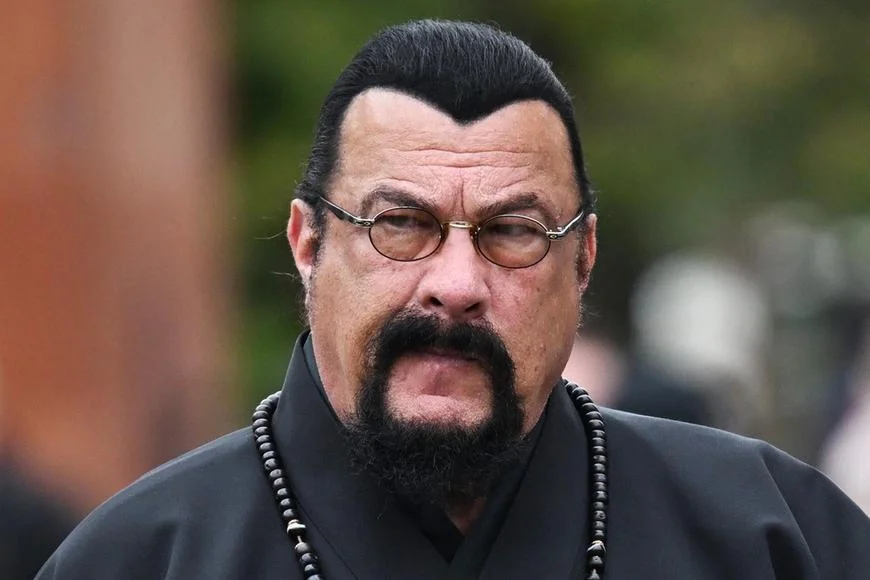 Steven Seagal prodává luxusní sídlo u Moskvy. Cena budí pochybnosti