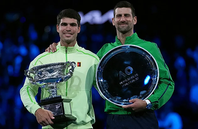 OBRAZEM: Skvělý Alcaraz! Poprvé ovládl Australian Open a ve 22 letech završil kariérní Grand Slam