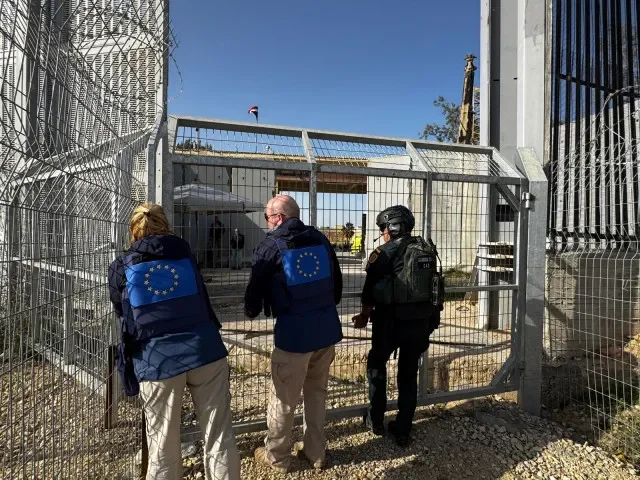 Izrael otevřel přechod Rafah. Hranici může překročit 50 Palestinců denně