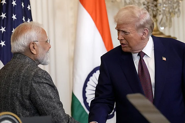 Indie přestane odebírat ruskou ropu, Módí to slíbil, tvrdí Trump. USA za to sníží cla