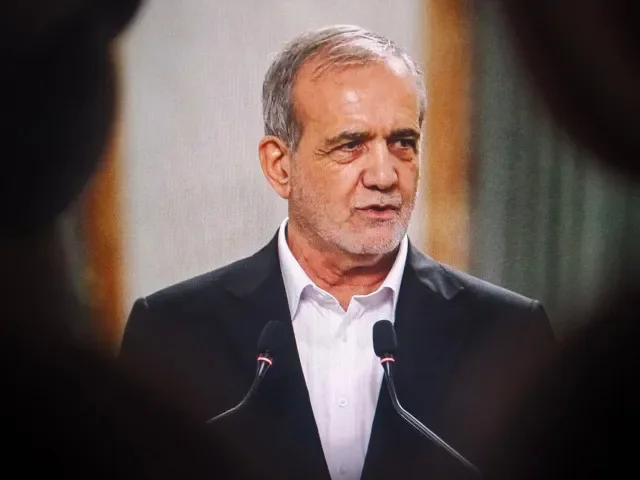 Íránský prezident nařídil zahájit s USA jednání o íránském jaderném programu