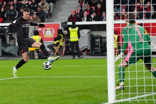 Schick se gólem podílel na postupu Leverkusenu do semifinále Německého poháru
