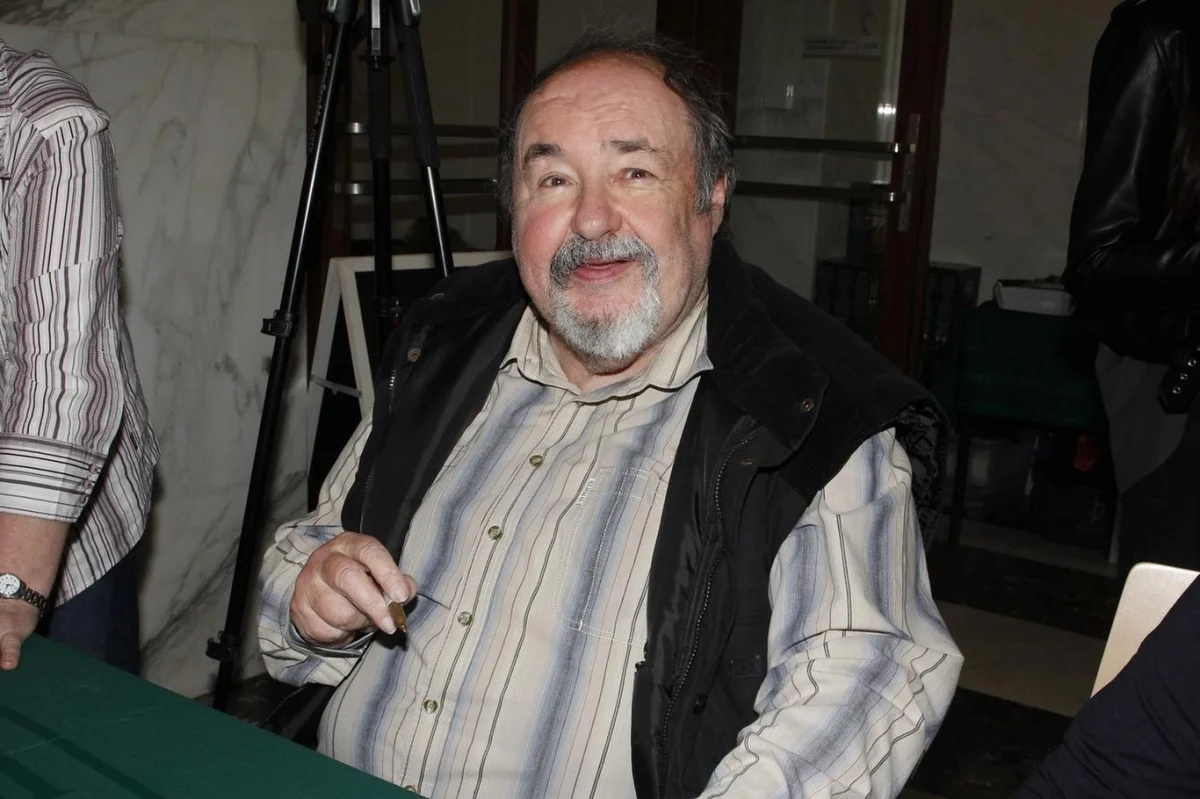 Nad hlavou mu visí hrozba exekuce domu, nyní Petr Novotný pobývá v sanatoriu