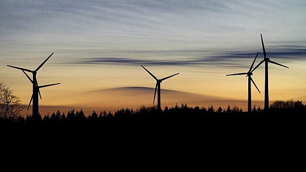 Adieu obsesivnímu snižování emisí. Vzpoura proti uhlíkové neutralitě je tu