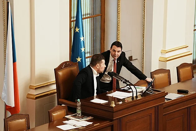 Prezident se rozhodl svévolně vstoupit do kompetencí vlády, tvrdí Macinka