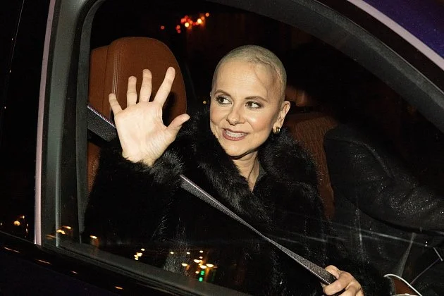 S nádorem pomáhají Něrgešové elektrody na hlavě. Někdy je hradí pojišťovna