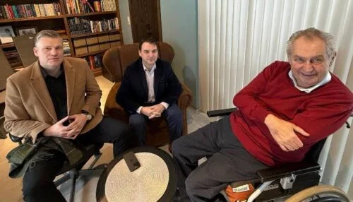 Zeman Motoristům v Lánech vymyslel plán: Porazit ve volbách Pavla a otevře se cesta Turkovi na ministerstvo