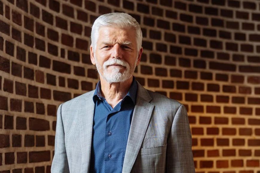 Pavel by měl jít na policii podat vysvětlení kvůli Macinkovým textovým zprávám