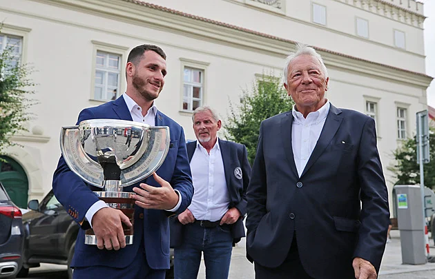 Vím, že to není populární, ale Rusáci mi na olympiádě chybí, říká Jiří Holík