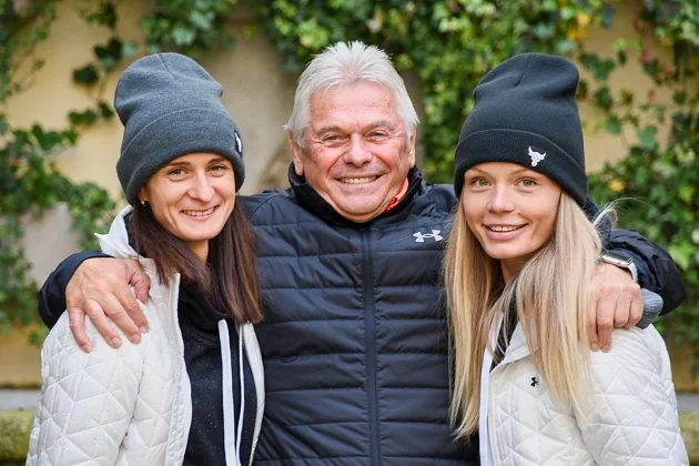 Prožívám to s Martinou, na další olympiádě už být nemusím, říká trenér Novák