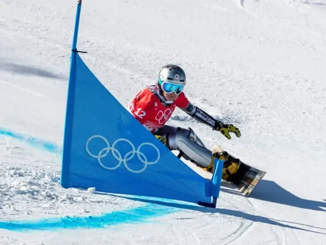 Snowboarding: Ledecká ovládla úvod kvalifikace, Maděrová těsně za ní