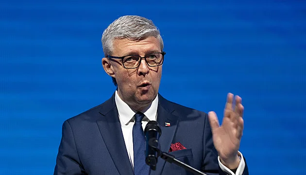 Macinka je mistr arogance, sebestředný amatér, smrdí to sabotáží, prohlásil Vondra