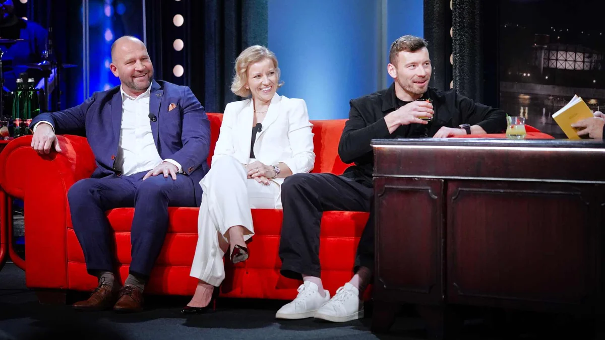 Show Jana Krause: Zlatý hoch z Nagana, sobecký dárek před oltářem a Češi pijí extraligu