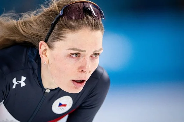 Rychlobruslařka Zdráhalová na kilometru desátá. Zlato slaví Nizozemka Leerdamová