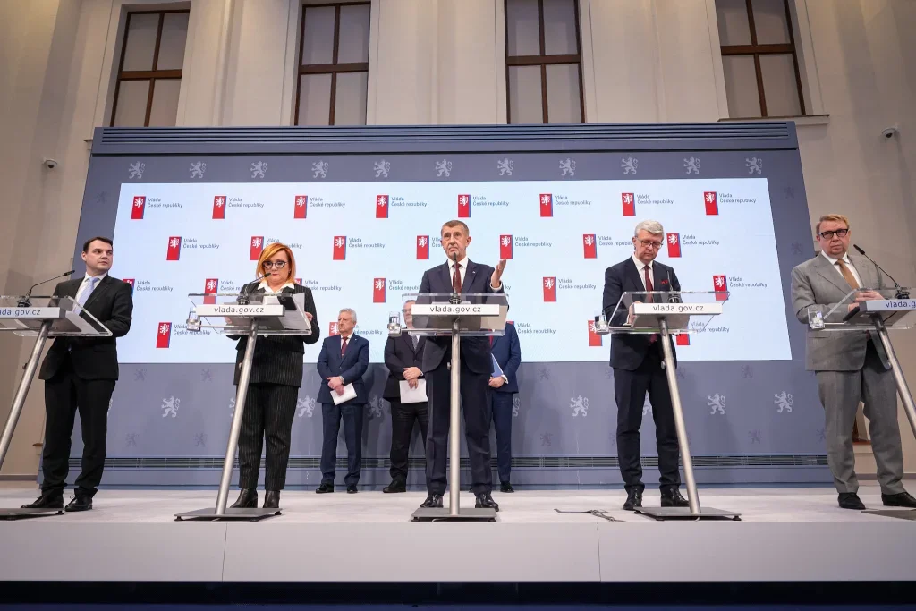 Najděte pět rozdílů. Jak Babišova vláda proškrtala rozpočet na ekologické programy