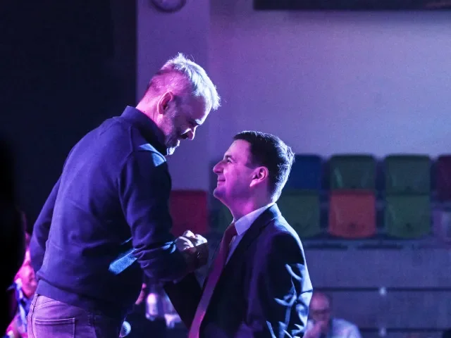 Proč musela europoslankyně Bartůšek skončit u Patriotů? Podle šéfa Přísahy Šlachty čelila nátlaku