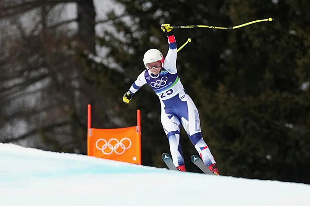 Kombinační sjezd vyhrála Američanka Johnsonová. Češky jsou u konce pořadí