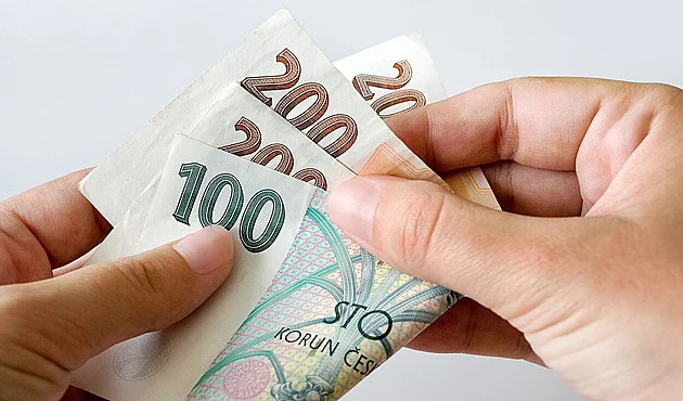 Ekonomika poroste a inflace bude pod dvěma procenty, očekávají bankovní analytici