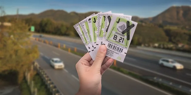 Jednodenní dálniční známka má opravdu platit 24 hodin. Senát podpořil nápad ANO