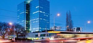 Mrakodrap pro ministerstvo obrany za 103 milionů ročně. NKÚ se diví, zváží kontrolu