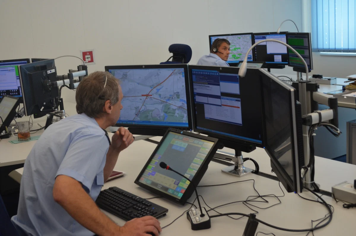 Muži v Plzni bylo smutno a zima, a tak volal opakovaně na linku 158 - Krimi TydenikPolicie.cz článek na Media24.cz