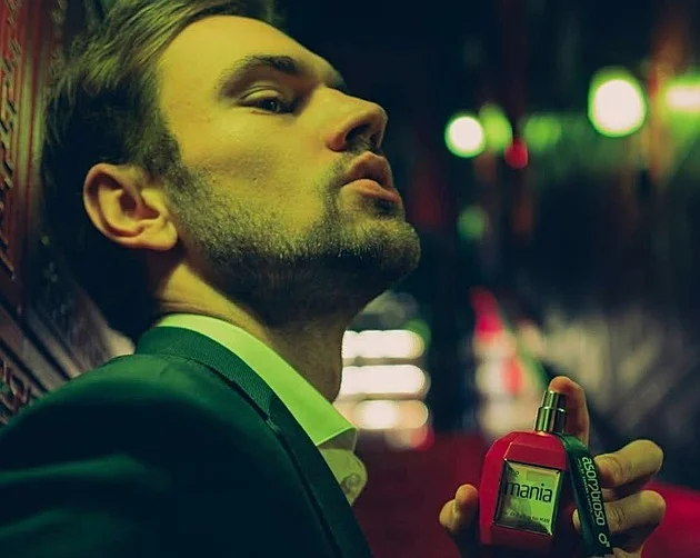 Osmany Laffita ulovil Muže roku Veselého! Je hvězdou reklamy na jeho parfém