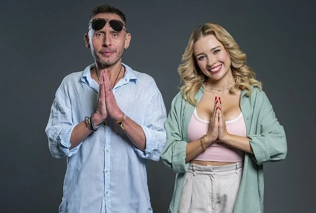 Linkou Asia Express jedou i Nicole a Tuňák. Po Zrádcích si dají párovou terapii