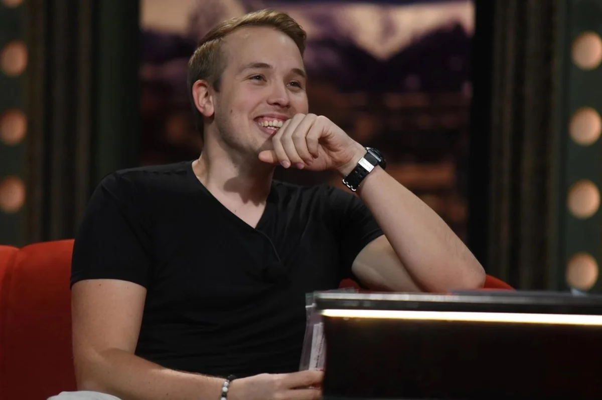 Známý youtuber Jirka Král a jeho manželka přišli o miminko. Přestalo mu bít srdíčko