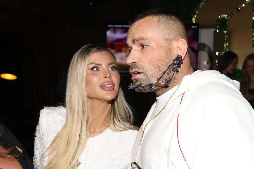 „Zasloužím si, aby se začal snažit,“ říká Lela o Karlosovi po návratu z vězení