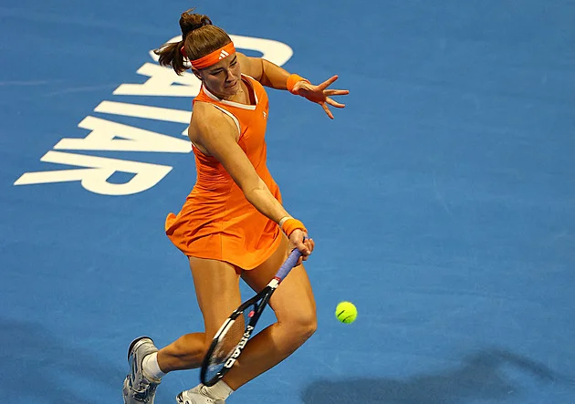 Muchová porazila v Dauhá také Rusku Kalinskou, prošla do semifinále