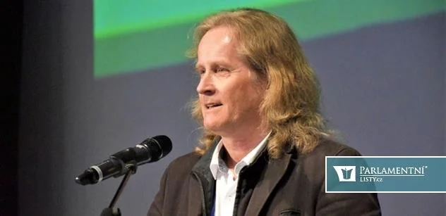 Štěpánek (Trikolora): Zaměstnanci ČT a ČRo shodili škrabošku