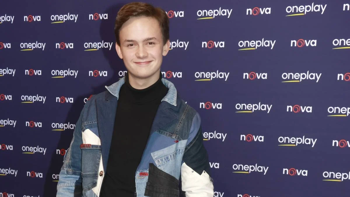 Maxmilián Kocek se díky seriálu stal vrahem. Ve skutečnosti ale rád kouzlí a tančí