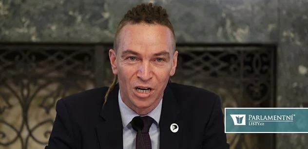Bartoš (Piráti): Bezpečnost není účetní položka, kterou lze podle potřeby krátit a přesouvat